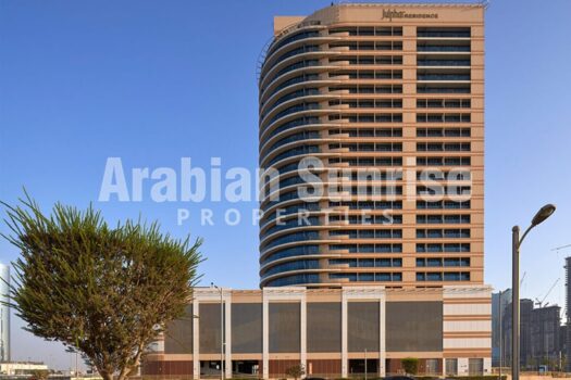 Vacant on Transfer |High Floor | Prime Location