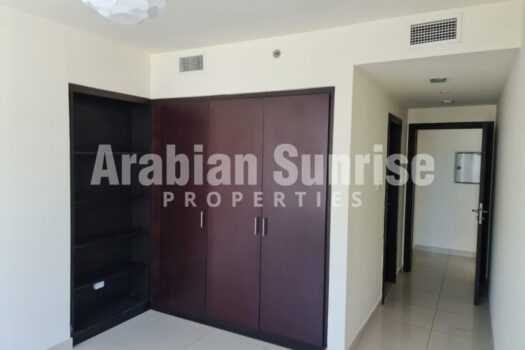 Vacant | Great Location| Full Facilities