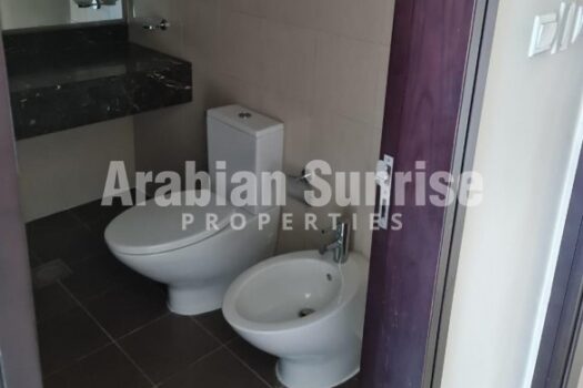 Vacant | Great Location| Full Facilities