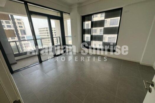 Vacant End Of March | Multiple Payments | High Floor