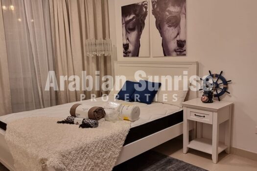 Furnished Apt | High Floor | 2 Cheques