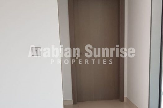 High Floor Apt with renatl back | Great location