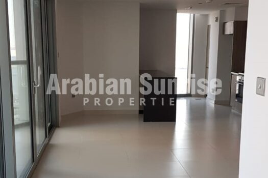 High Floor Apt with renatl back | Great location