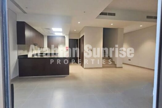 Brand New | Corner 3+M TH | Park View