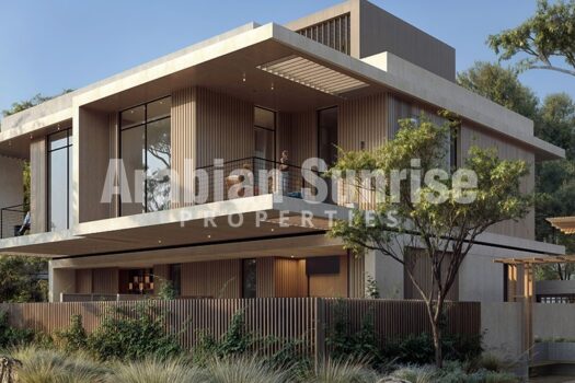 Luxury Sikka TH | Private Garden | Great Community
