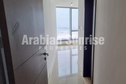 VACANT | High Floor Sea View Apt