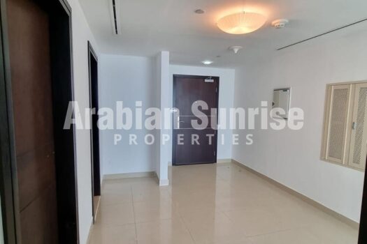 VACANT | High Floor Sea View Apt