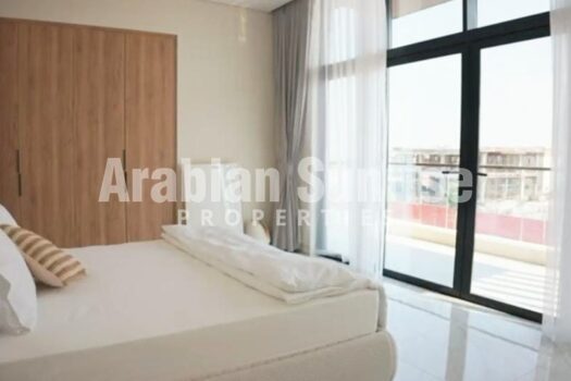 Single Row | Private Pool | Handover Soon