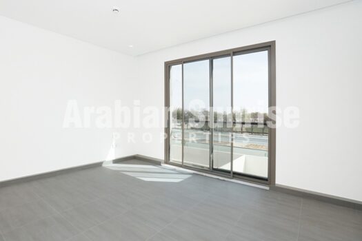 Single Row | Close to facilities | Great Investment