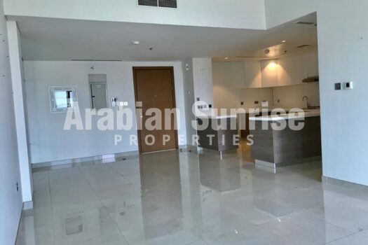 High Floor Apt with Balcony | High ROI