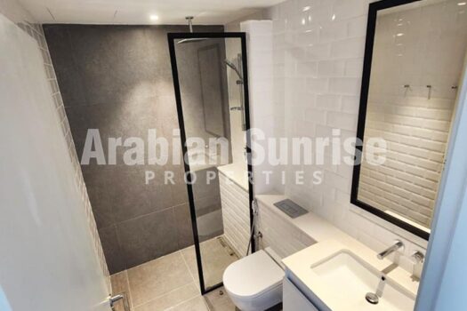High Floor | 3+Maids with Balcony | Renovated Apt