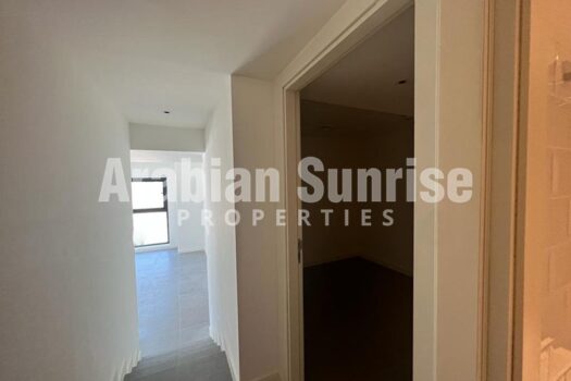 High ROI | Sea View Apt with spacious layout
