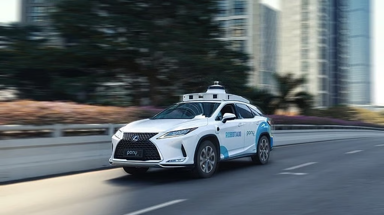 Robotaxi trials in Dubai: A Game-Changer for Real Estate