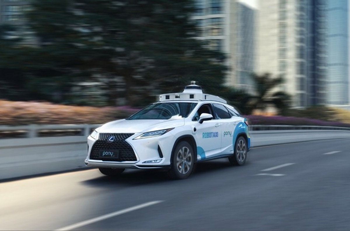 robotaxi trials in Dubai