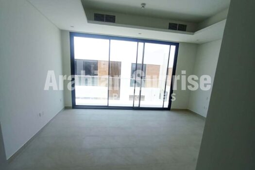 Vacant | Single Row Villa with PREMIUM Finish