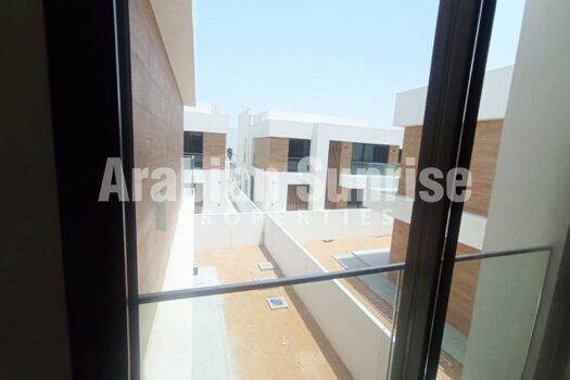 Vacant | Single Row Villa with PREMIUM Finish