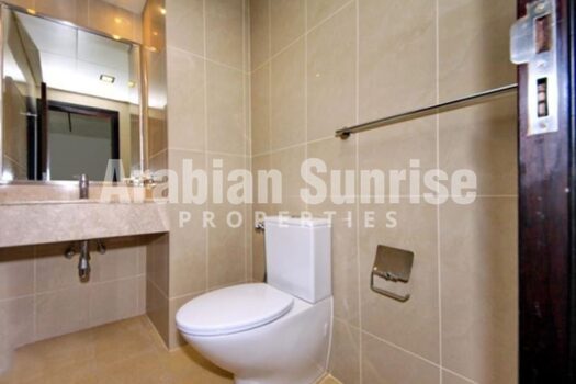High Floor | 2+M BR Apt | Move in on Transfer