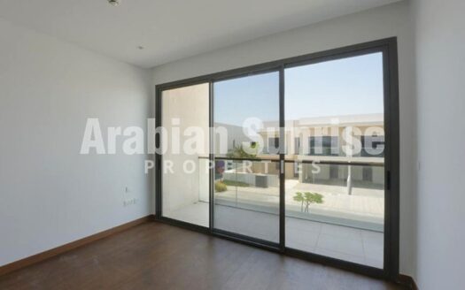 Golf Course View | Luxurious Villa