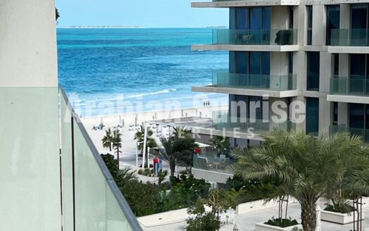 High Floor Apt with Partial Sea View