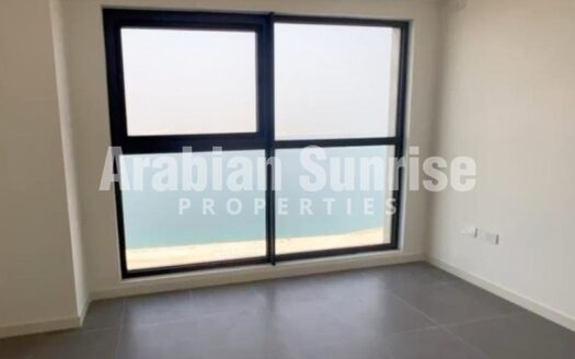 High Floor 3+M BR Apt with Rent Refund + Balcony