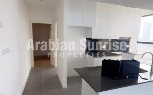 High Floor 3+M BR Apt with Rent Refund + Balcony