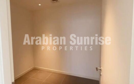 High Floor 3+M BR Apt with Rent Refund + Balcony