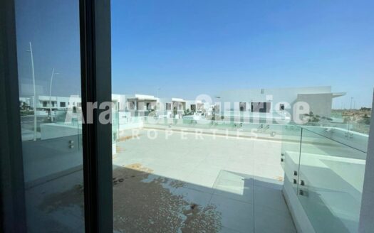 Golf Course View | Luxurious Villa